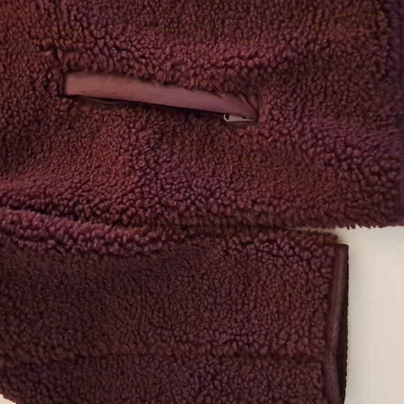 Jacket - Picture 2 of 4